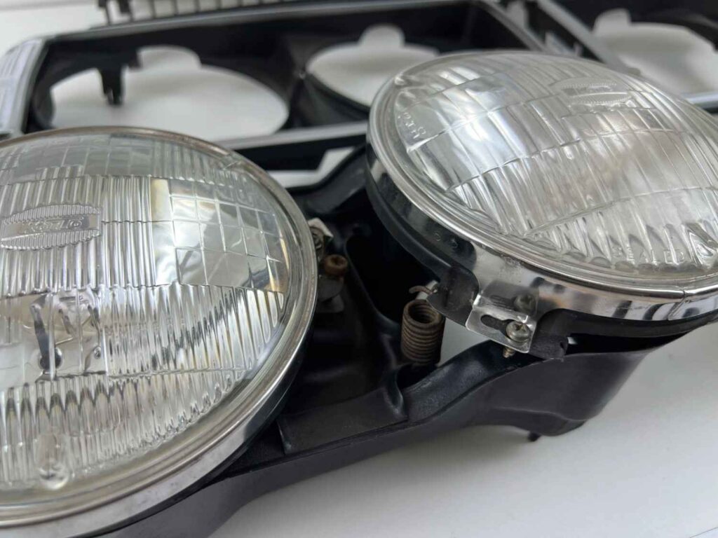 Corolla 1980 ke70 Te72 quadlights front end (11)