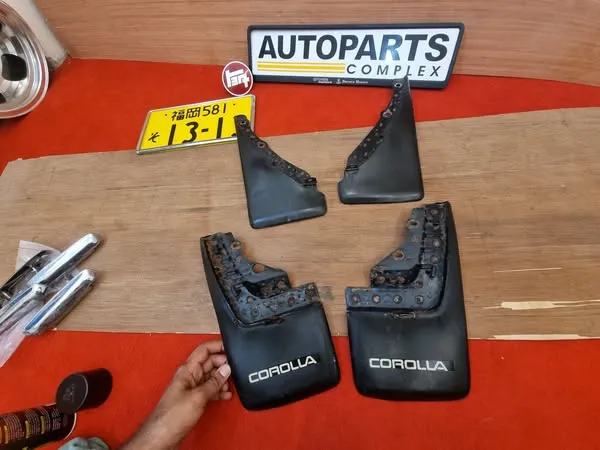Corolla 1985 1986 Ae82 Ee80 Ae81 mud flaps 1
