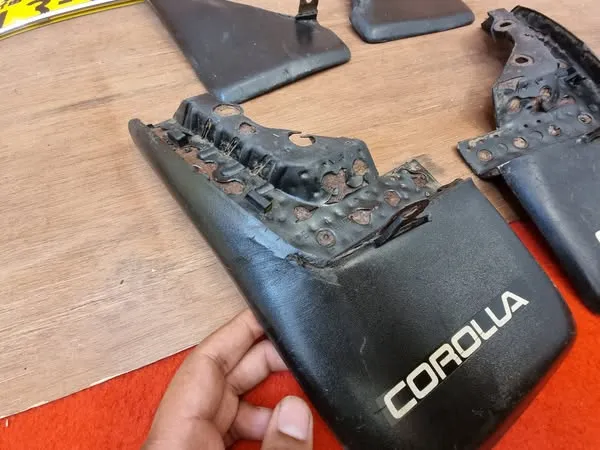 Corolla 1985 1986 Ae82 Ee80 Ae81 mud flaps 4