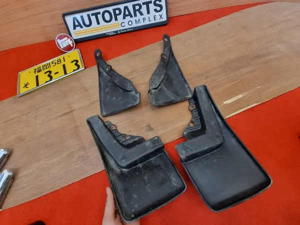 Corolla 1985 1986 Ae82 Ee80 Ae81 mud flaps 5