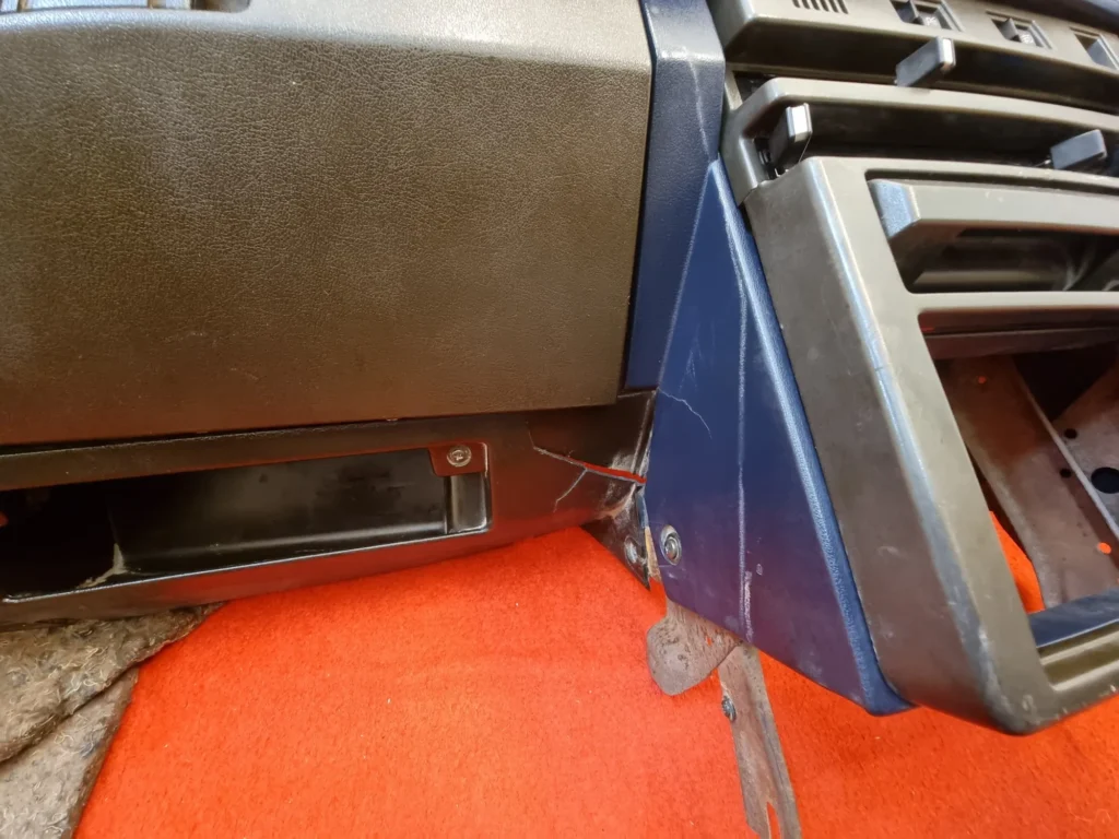 Corona T140 #St140 #st141 #at140 #at141 dashboard (Blue) 16