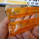 Cressida 1976-79 rx30 mx32 mx41 fender indicator lenses NOS OEM2