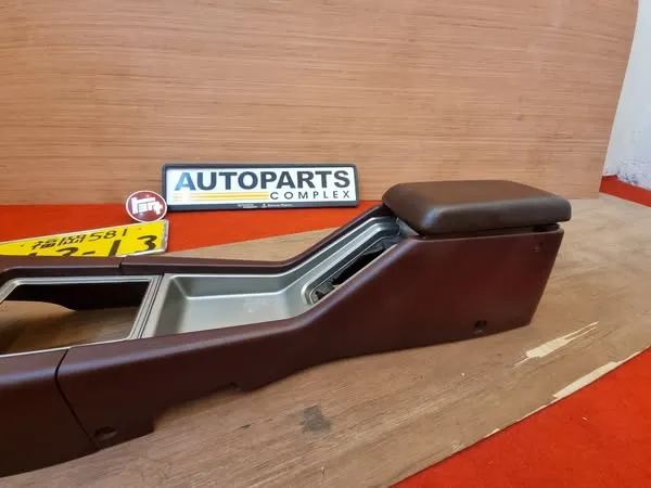 Cressida Mx32 Rx30 Mx41 1976-79 center console 3