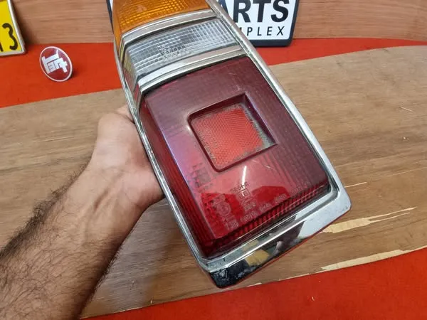Crown S110 1979- 1983 wagon tail light (Right side) 3