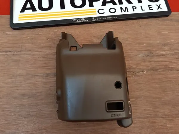 Toyota hilux pickup 1979-83 RHD adjustable steering column cover3