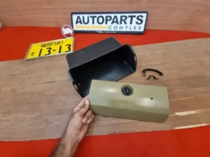 Toyota hilux pickup 1979-83 Rn3# Rn4# Ln4# Glove compartment 1
