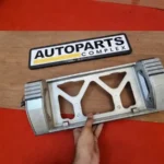 1986 1987 1988 Toyota Cressida rear tail light centre garnish 75803-22120 1