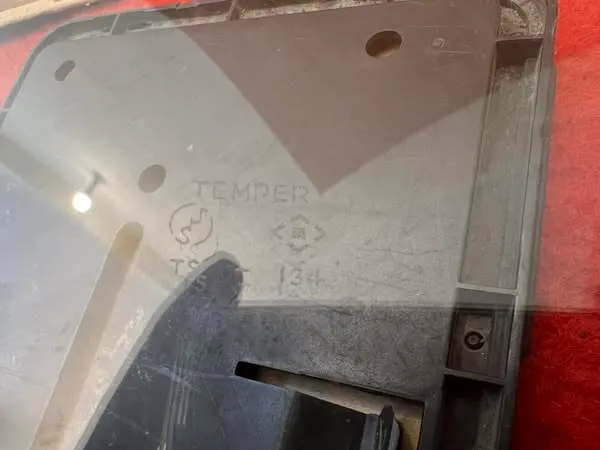 Corolla 1965 1966 1967 1968 1969 rear windshield ke10 ke11 4