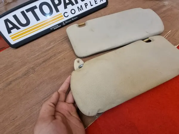 Corolla 1980-83 roof sun shades ke70 Te72 Ae703