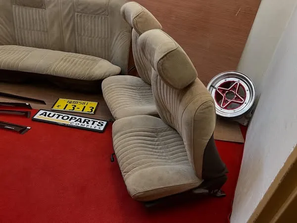 Corolla 1980-83 sedan SE Velvet seats to suit brown2