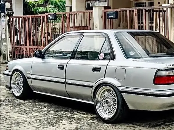 Corolla 1988 1989 1990 1991 Ae92 window rain guards visors 1