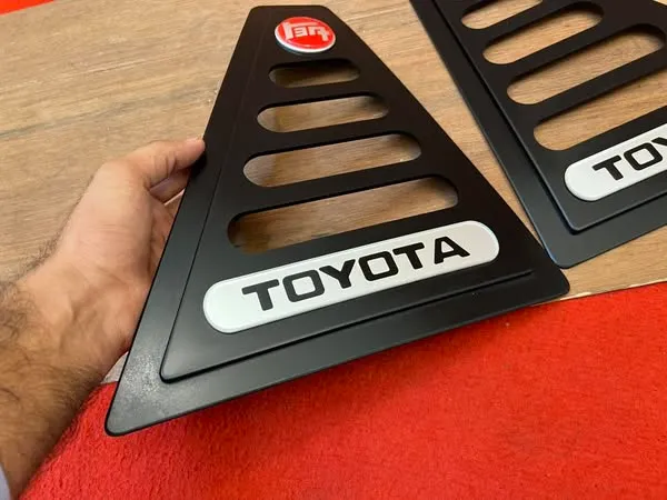 Corolla Ke70 Te72 wagon quarter window louvers 3