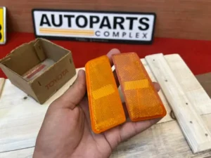 Corolla ke20 te21 1971 - 1974 tail light reflectors 1