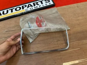 Corona Rt40 1968 tail ligh surround bezel1