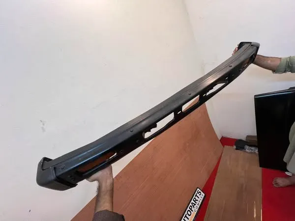 Hilux pickup 4WD 1981 1982 1983 front bumper2