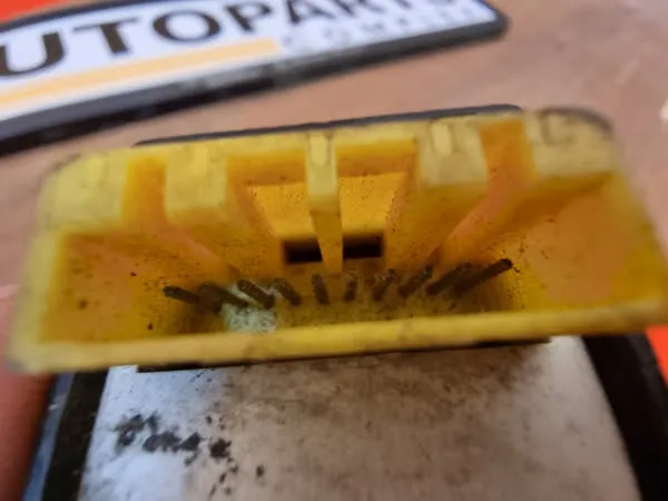 Honda Accord 1986 1987 1988 1989 power mirrors switch 3