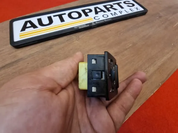 Honda Accord 1986 1987 1988 1989 power mirrors switch 5