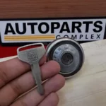 Toyota 1970s ke20 Te27 Rt80 Rt81 fuel cap lock with key 2