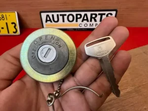 Toyota Corona RT40 RT4# 1965-69 NOS fuel cap 1