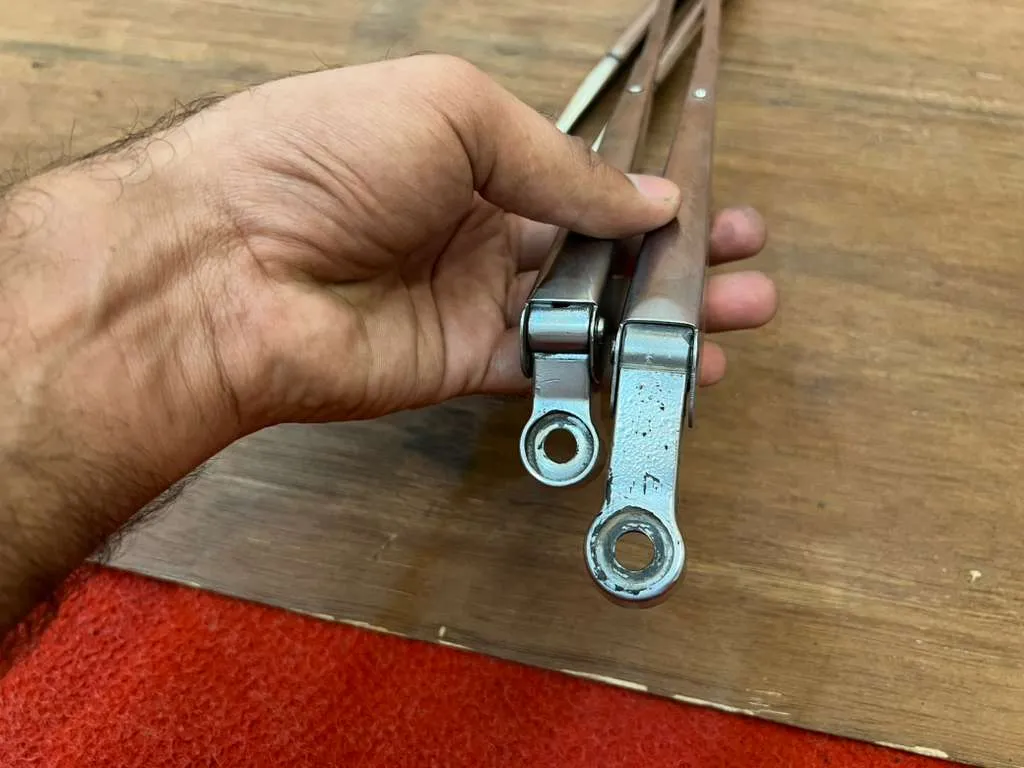 Carina Ta12 Ta10 Ta20 RHD wiper arms and blades1
