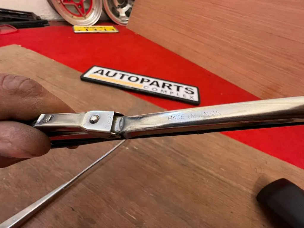 Carina Ta12 Ta10 Ta20 RHD wiper arms and blades9