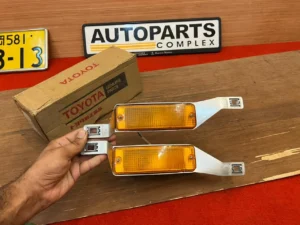 Corolla 1980 1981 front chrome bumper indicators NOS OEM Ke70 Te721