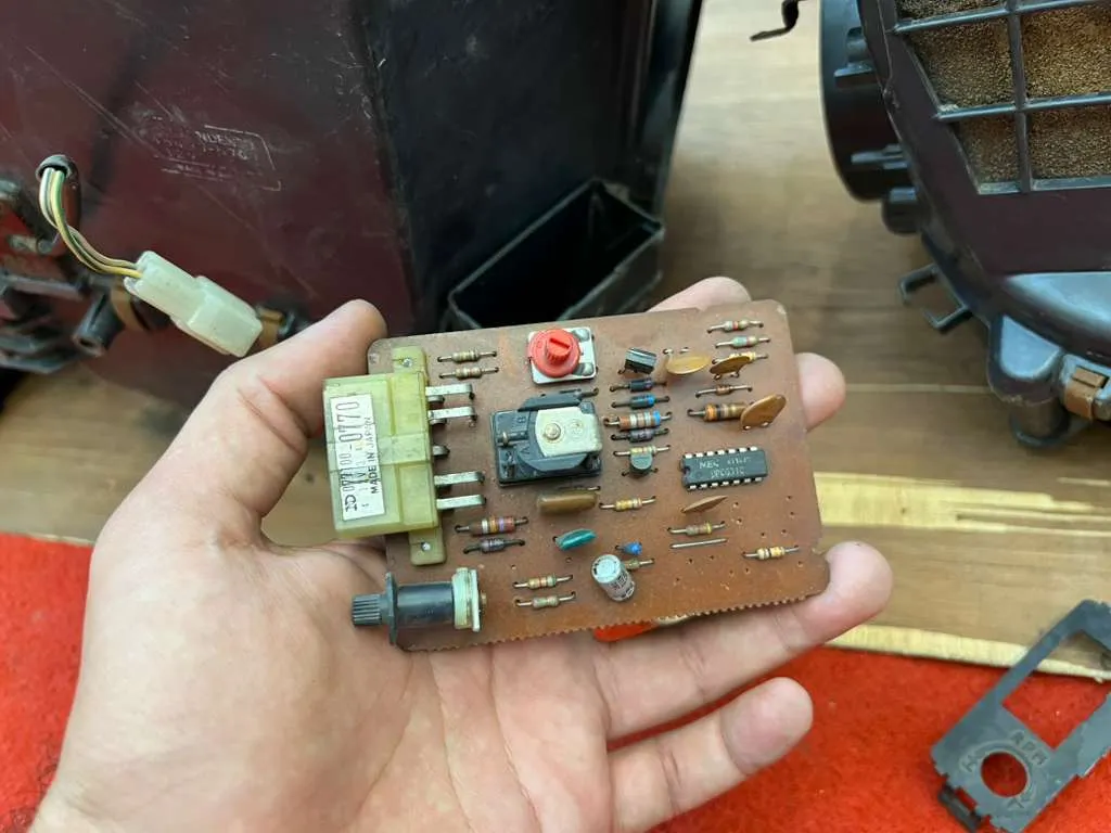 Corolla 1980 - 1983 Ke70 TE72 LHD Air conditioning unit 10
