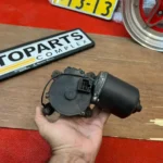 Corolla 1980 - 1983 LHD windshield wiper motor Te72 Ae71 Ke70 1