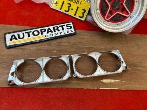 Corolla 1980 Quadlights silver painted headlight bezels 1