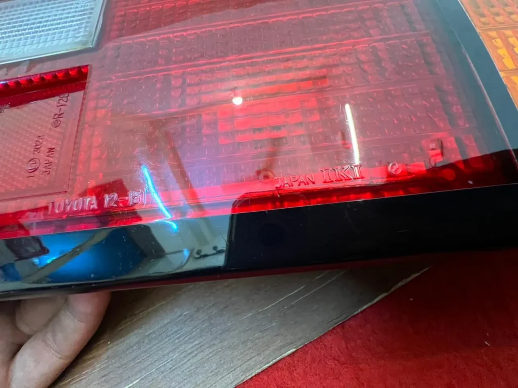 Corolla 1982 1983 OEM tail light right side4