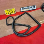 Corolla Ke20 Te27 ke26 Te21 1971-74 front windshield rubber seal 5