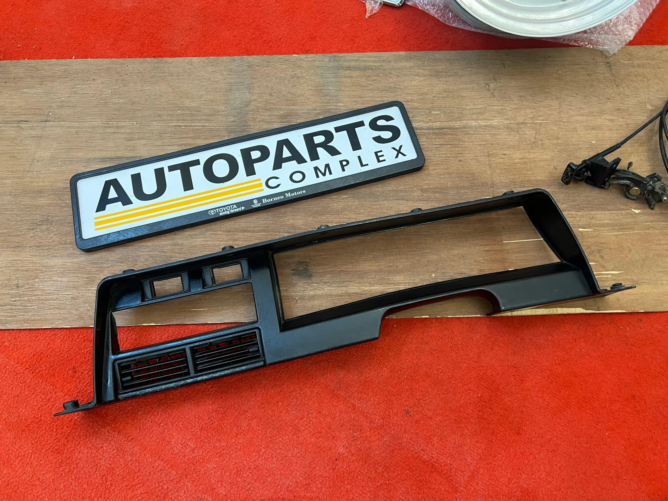 Corolla Ke70 Ae70 1982 1983 RHD dash cluster panel - Autoparts Complex