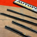 Corolla Ke70 Door weatherstrips for sedanwagon5