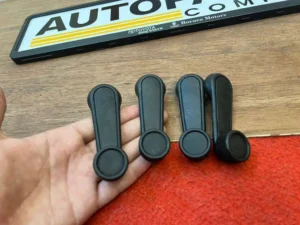 Corolla Ke70 Te72 OEM window winder handle in black1