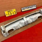Corolla ke30 Te31 ke55 trunk lid hinges support panel with lifting rods 2
