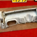 Corolla ke30 Te31 ke55 trunk lid hinges support panel with lifting rods 3