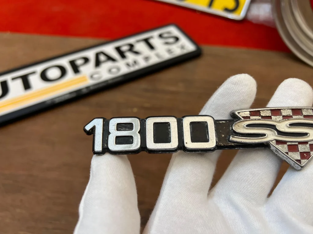 Datsun 810 1977 - 1981 1800SSS badge2