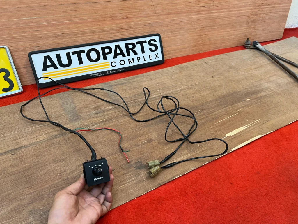 Te71 Ke70 Ae70 Corolla fender mirrors switch with harness 2