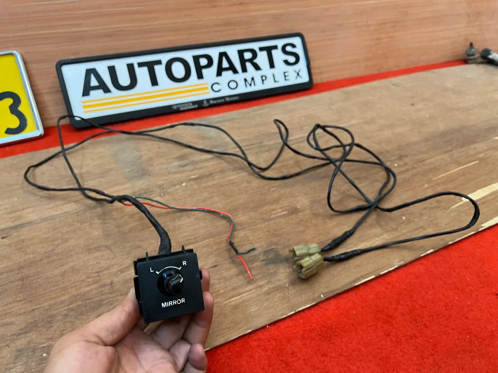 Te71 Ke70 Ae70 Corolla fender mirrors switch with harness 3