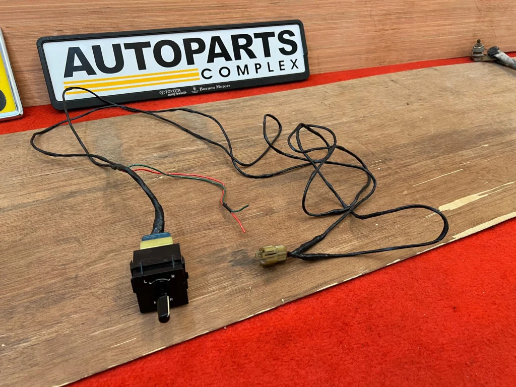 Te71 Ke70 Ae70 Corolla fender mirrors switch with harness 5