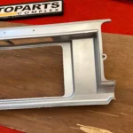 Toyota Crown MS80 Ms85 rear center garnish 5