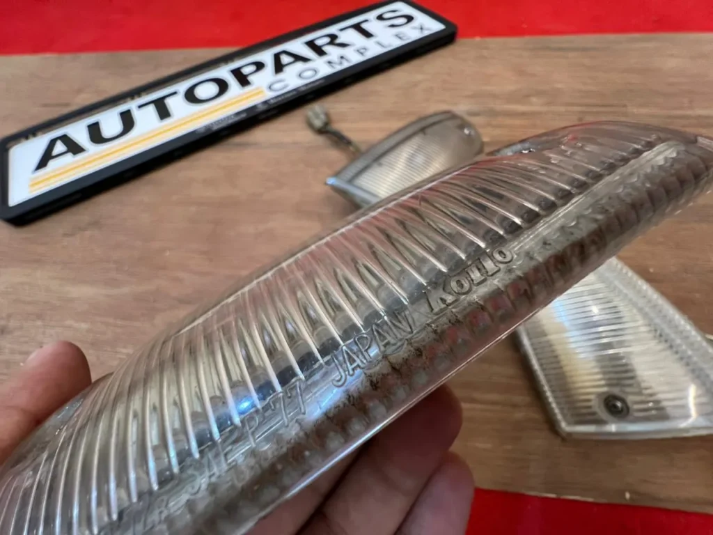 Toyota corona RT130 RT132 XT130 TT130 Parking lamps 7