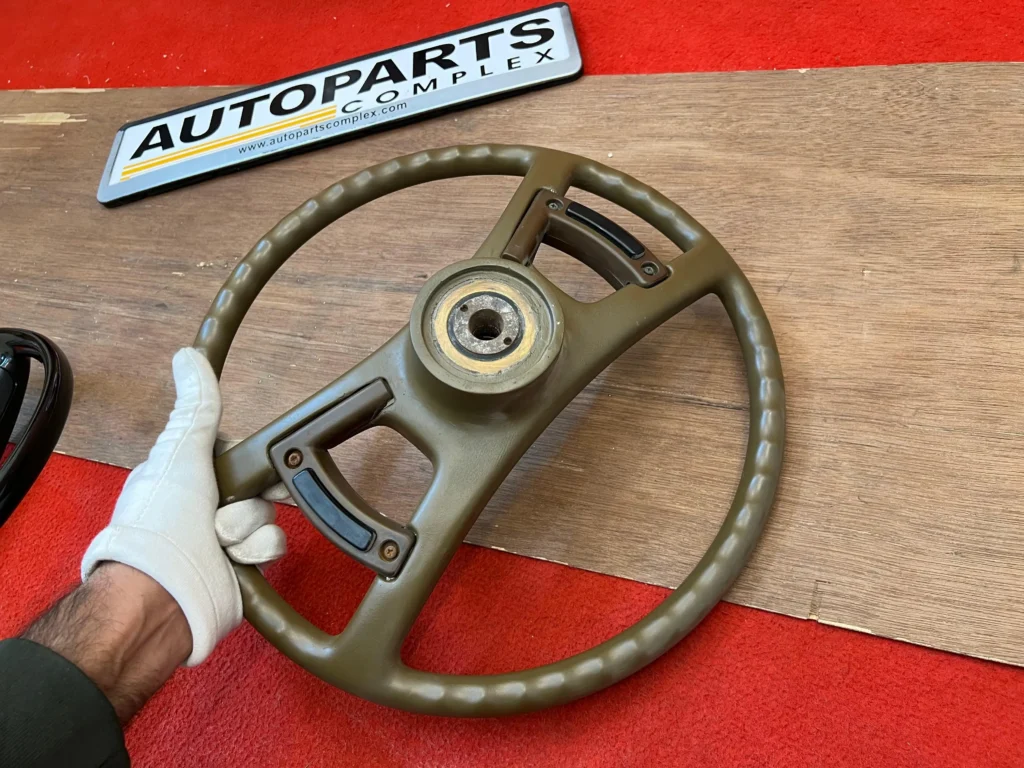 Corolla 1975 1976 1977 1978 SR 4 spokes steering wheel (5)
