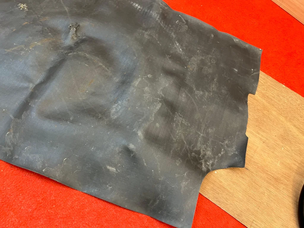 Corolla 1975 - 1979 ke30 Te31 Trunk mat OEM13