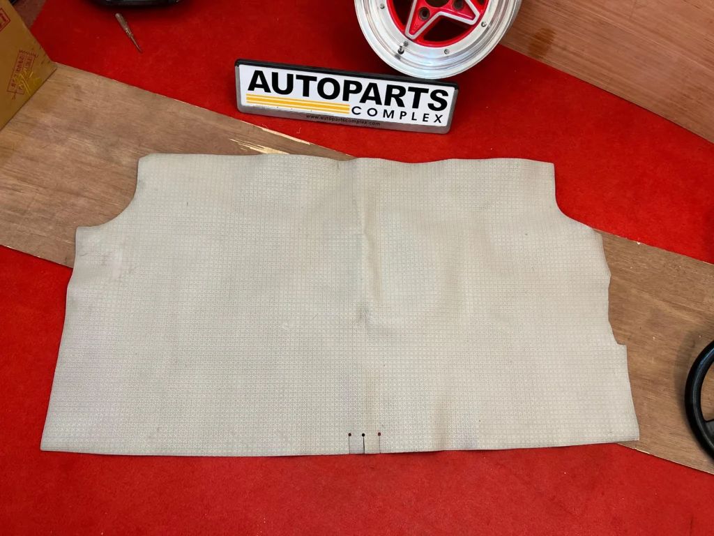 Corolla 1975 - 1979 ke30 Te31 Trunk mat OEM2