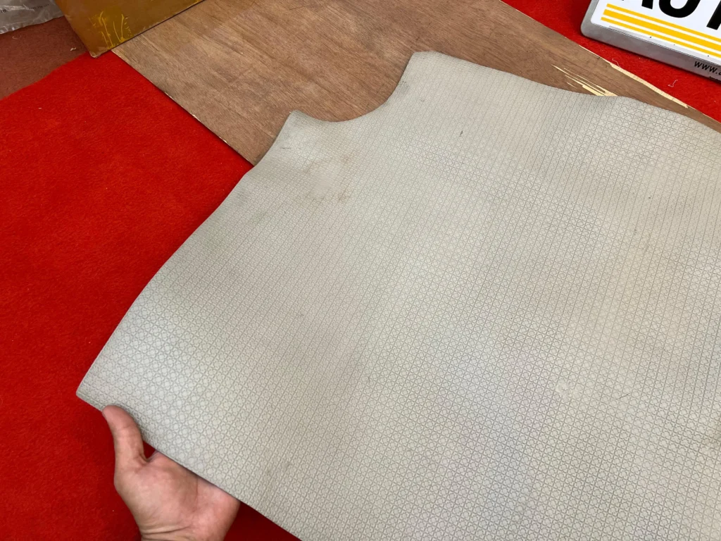 Corolla 1975 - 1979 ke30 Te31 Trunk mat OEM3