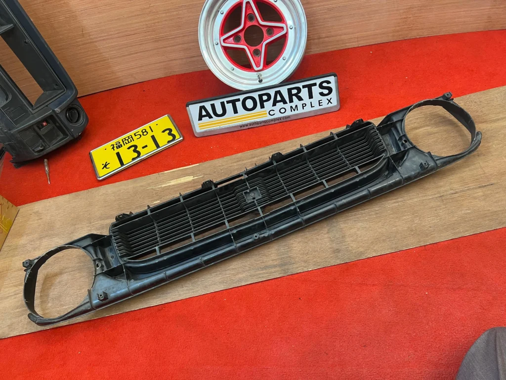 Corolla Ke30 Te31 Ke35 Te37 te38 grille (10)