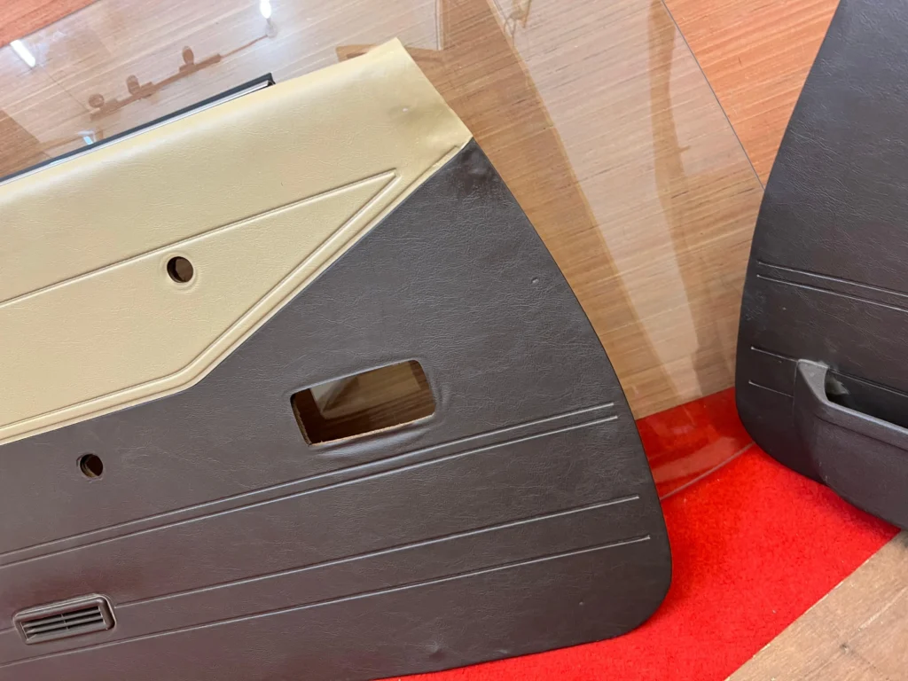 Corolla Te72 2-Door OEM door cards L+R (7)