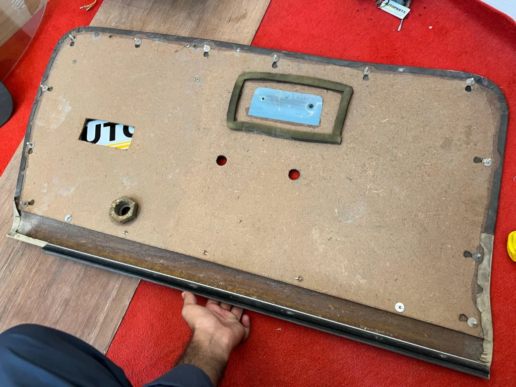 Corolla Te72 2-Door OEM door cards L+R (9)