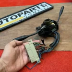 Corolla Te72 Ke70 1980 - 1983 LHD combination switch3